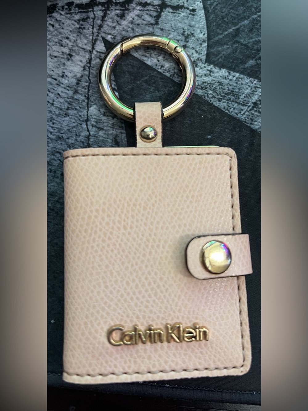 Calvin Klein Pale Pink Key & Card Holder with Gold Ring